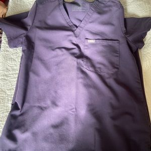 FIGS purple shadow set